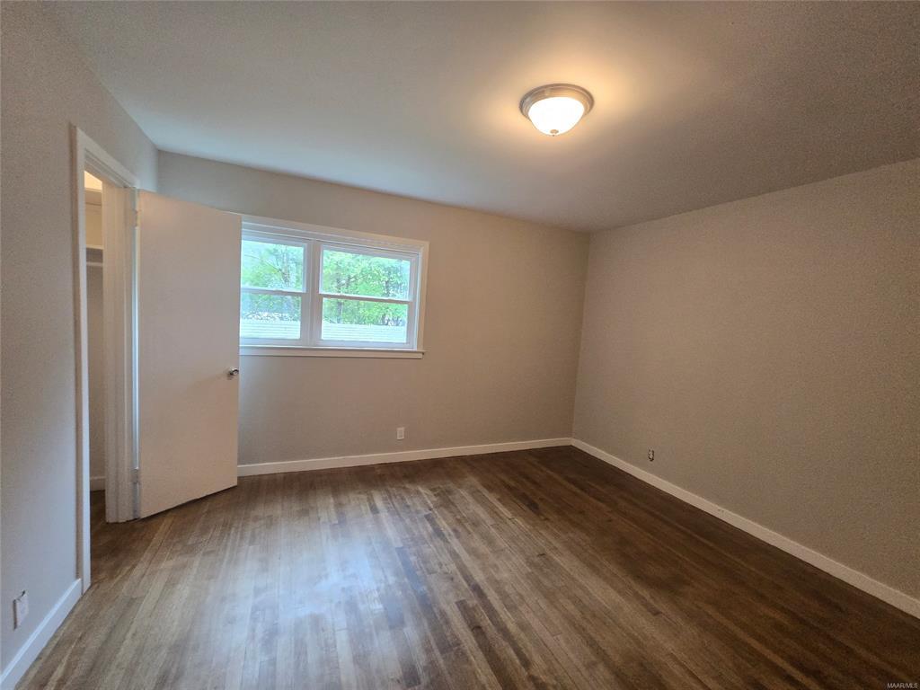 Building Photo - 3737 Wesley Dr