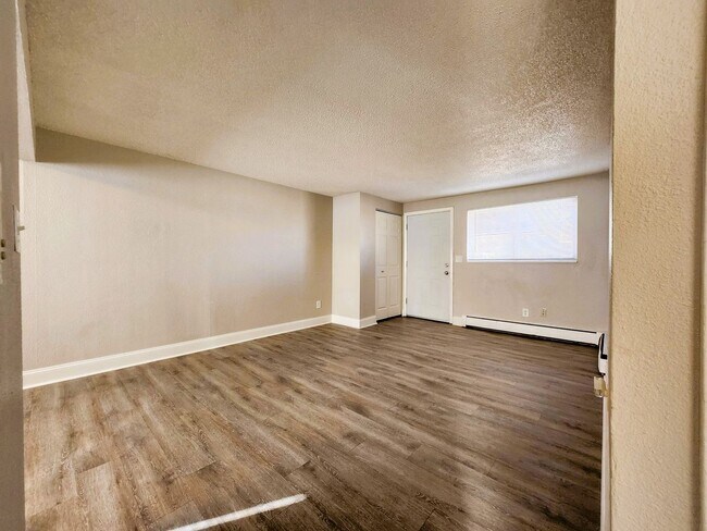 Building Photo - 7145 Alegre Cir