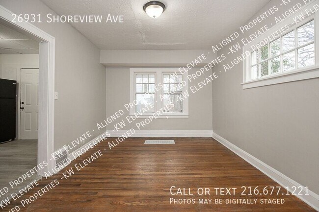 Building Photo - 26931 Shoreview Ave