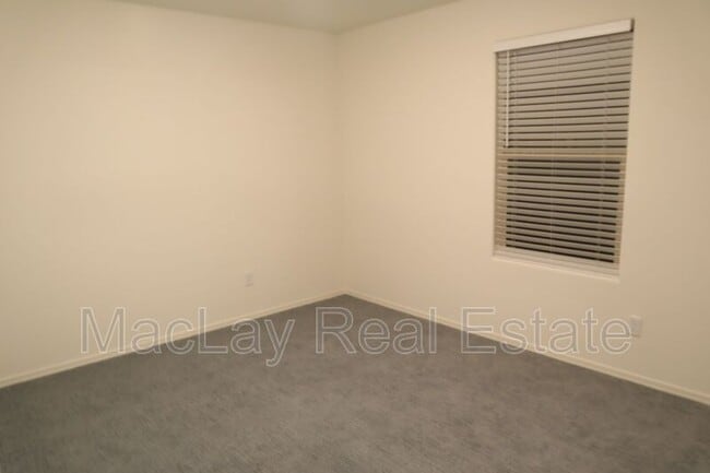 Building Photo - 2783 N Mulberry Pl