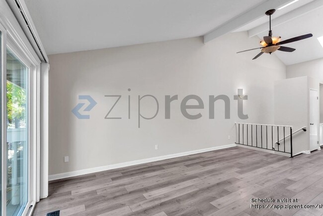 Building Photo - 135 Southwind Dr