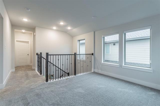 Building Photo - 801 Peaceful Ln