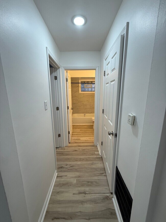 Building Photo - Kirkup Ave