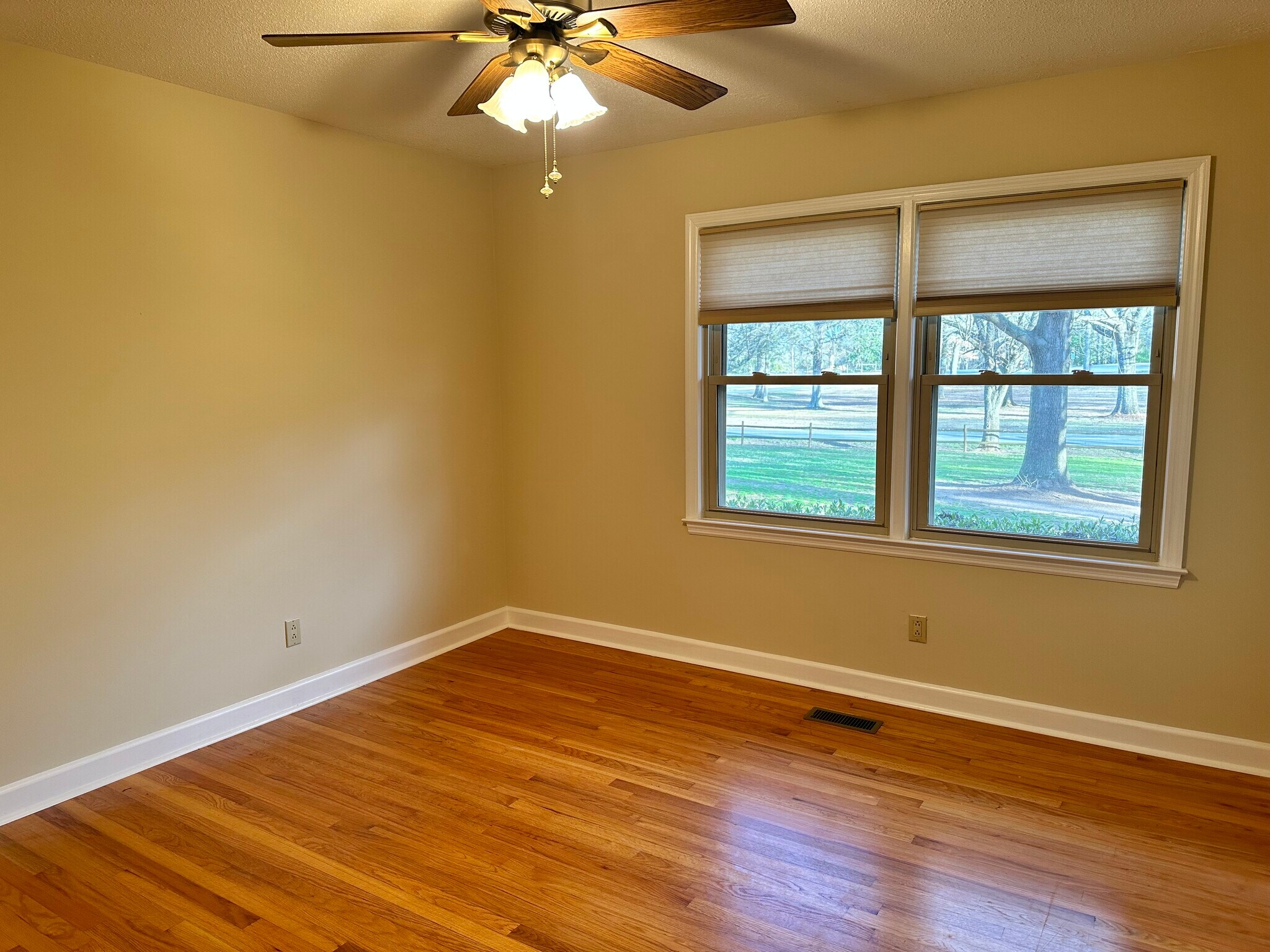 Building Photo - 6156 Mt Gallant Rd