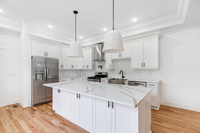 Building Photo - 3003 Midlothian Tpke