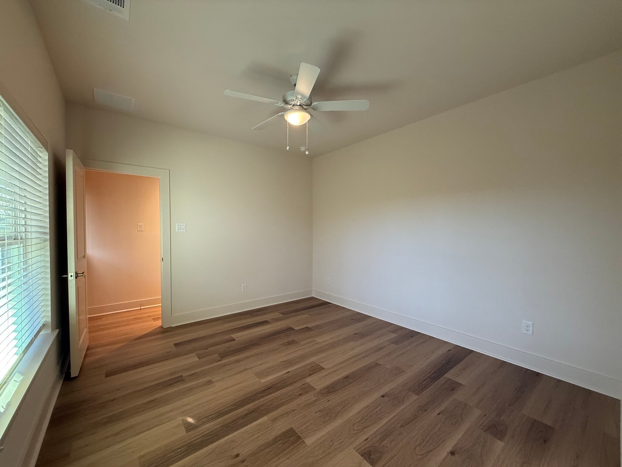 Building Photo - 104 Kirkland St