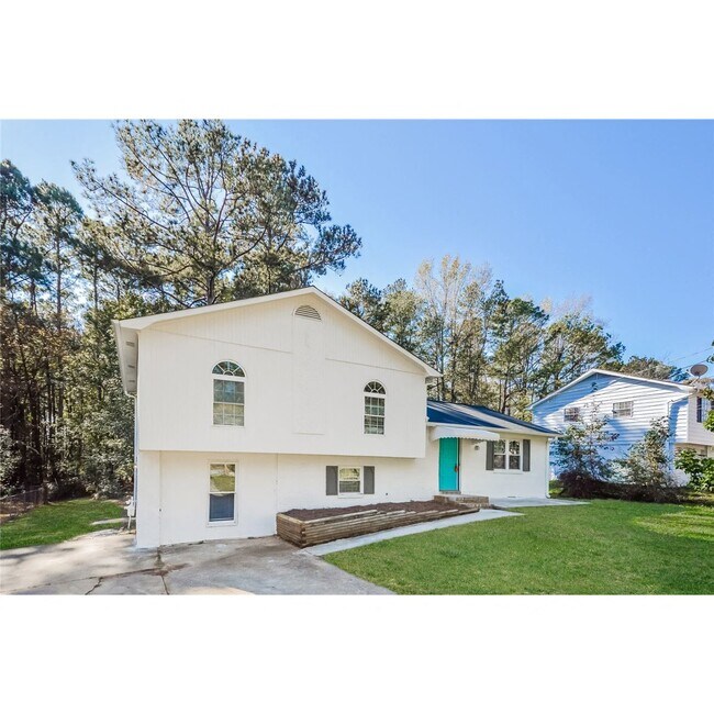 Building Photo - 9125 Settlers Grove Rd NE