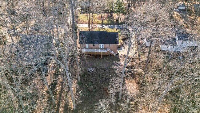 Building Photo - Spacious 4-Bed, 4-Bath Rental Home with Lake Views in Belle Terre Acres! ($2,225/mo rent***)