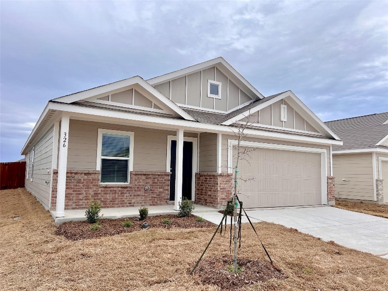 Building Photo - 326 Ashbrook Wy