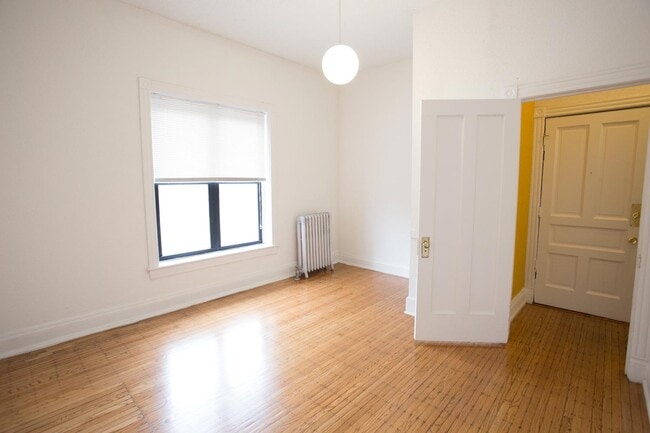 Interior Photo - The Pepperland
