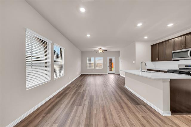 Building Photo - 504 Weller Rd