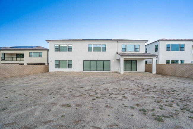 Building Photo - Luxury Smart Home with Green Belt Views in Tesoro Highlands!