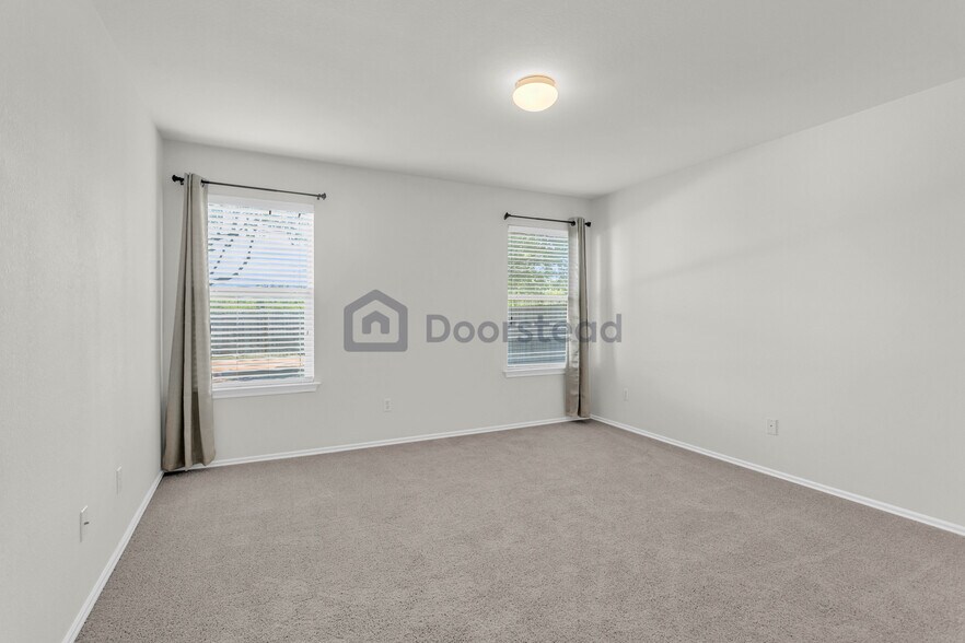 Building Photo - 223 Sylvan St