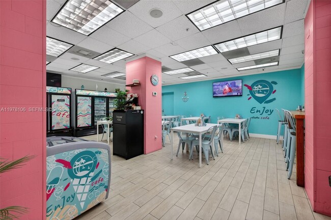 Building Photo - 3801 S Ocean Dr