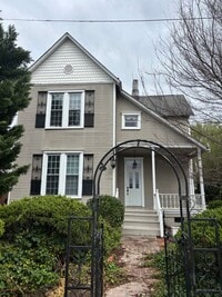 Building Photo - 208 Island Ave