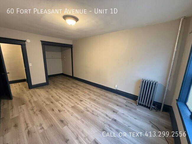 Building Photo - 60 Fort Pleasant Ave