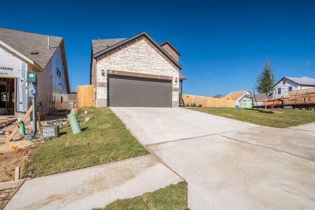 Building Photo - 108 Leatherleaf Dr