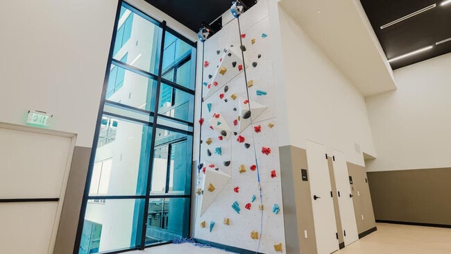 Building Photo - 40 NW 3rd St