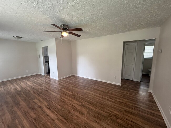Building Photo - Welcome to your new home!