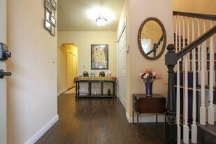 Entryway - 538 A St
