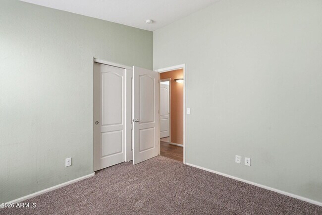 Building Photo - 40310 W Novak Ln