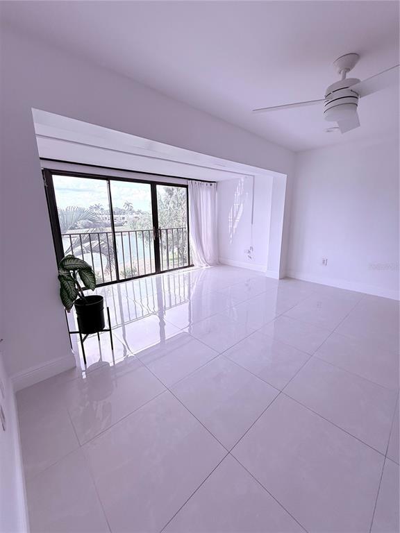 Building Photo - 4272 Deste Ct