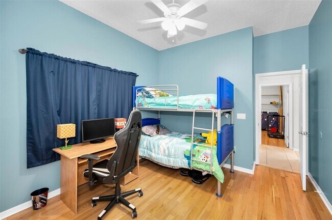 Building Photo - 1516 E Lake Woodlands Pkwy