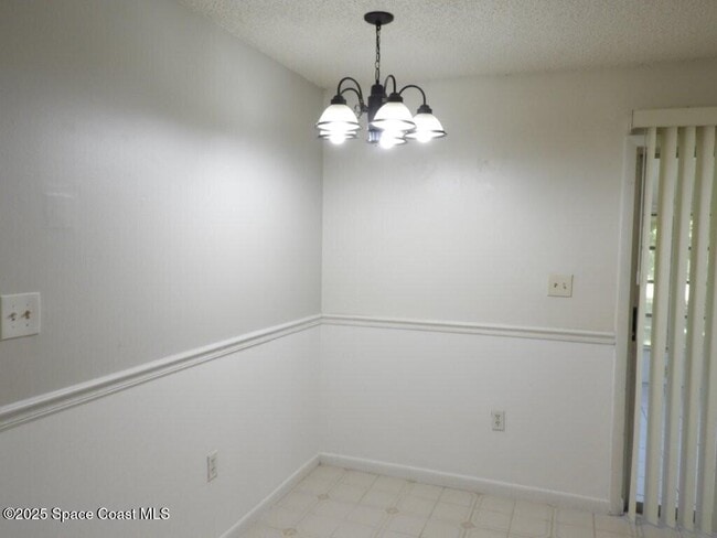 Building Photo - 1006 Wabash Rd SE