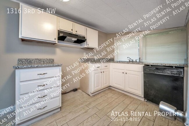 Building Photo - 1316 3rd St NW