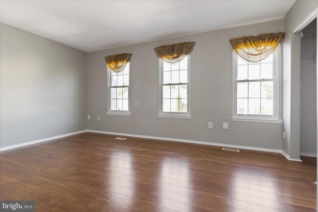 Building Photo - 18930 Birdseye Dr