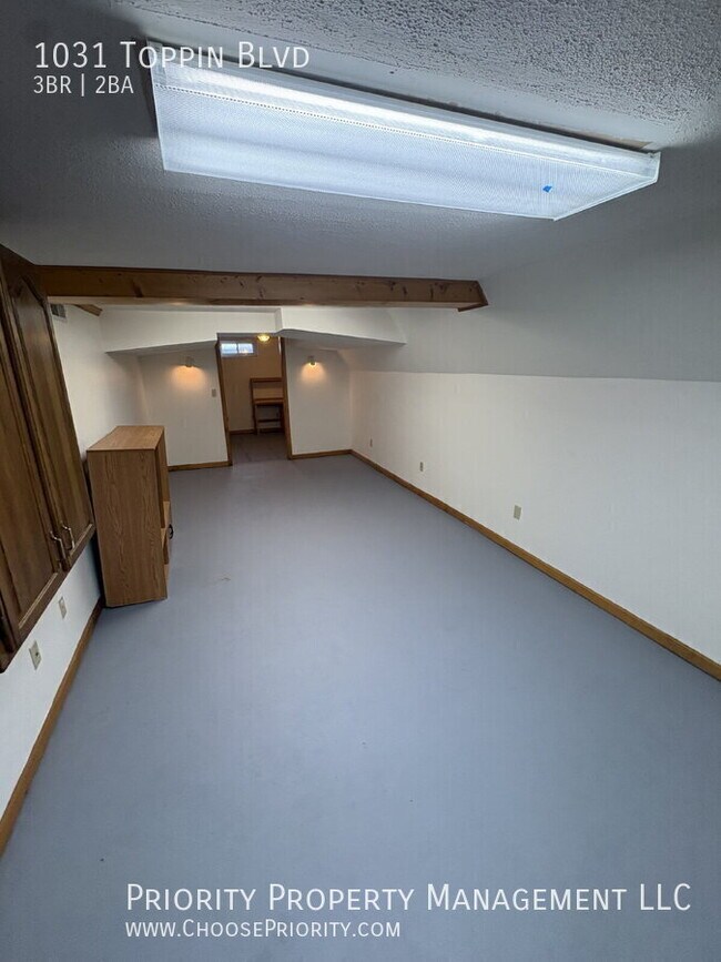 Building Photo - 1031 Toppin Blvd