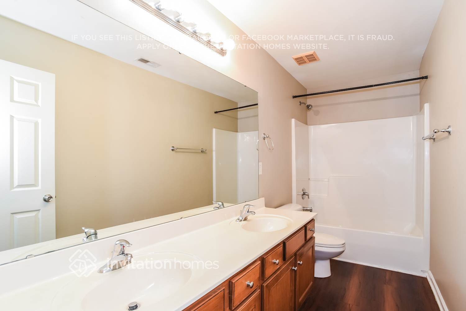 Building Photo - 3709 Wingfield Dr
