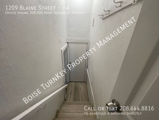 Building Photo - 1209 Blaine St