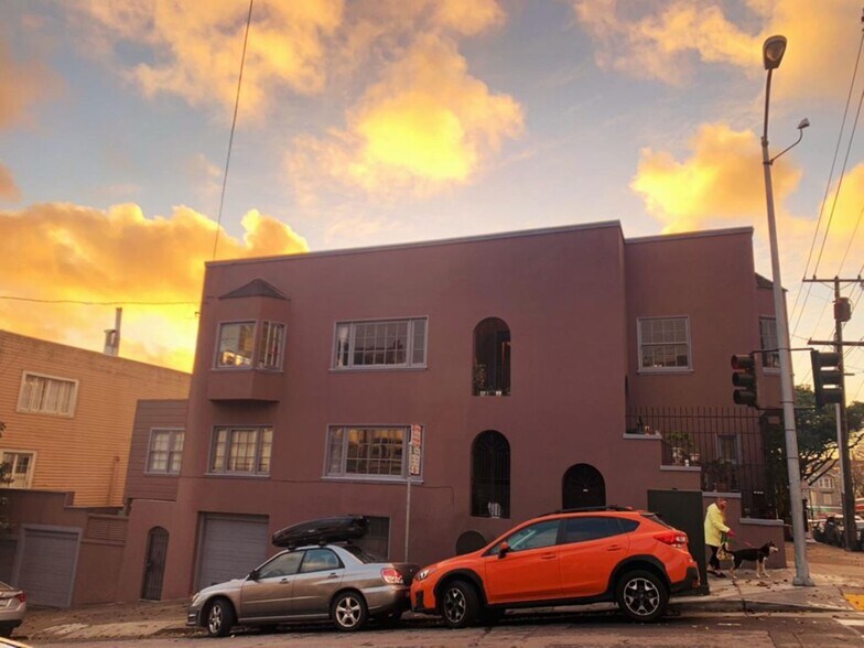 Building Photo - 765 Broderick St