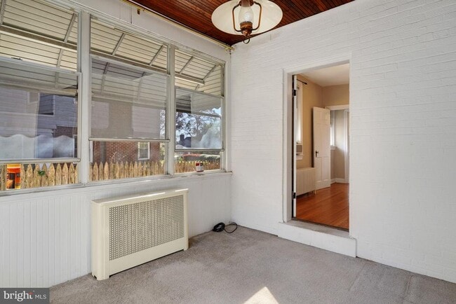 Building Photo - 6066 Wooten Dr