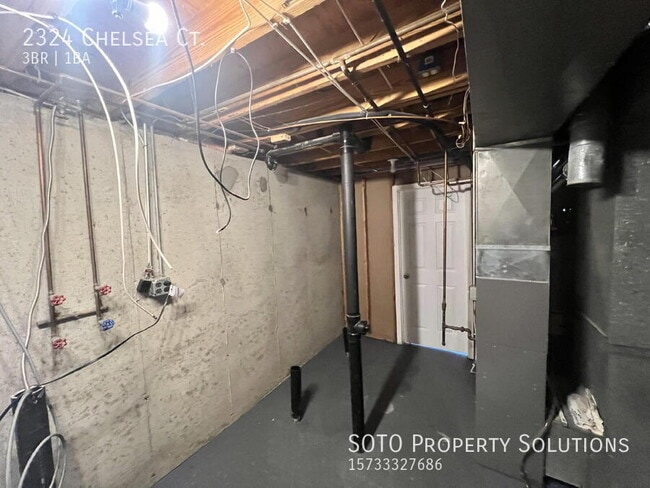 Building Photo - 2324 Chelsea Ct