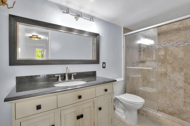 Building Photo - 740 S Federal Hwy