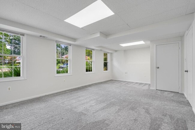 Building Photo - 8722 Litwalton Ct