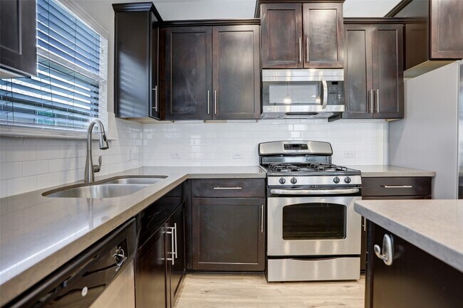 Building Photo - 12504 Ellen Ct