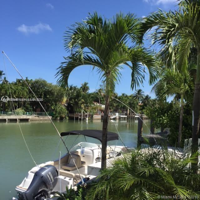 Building Photo - 3921 Meridian Ave