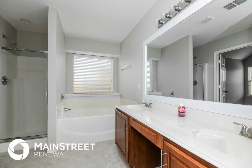 Building Photo - 7436 Grass Valley Tr