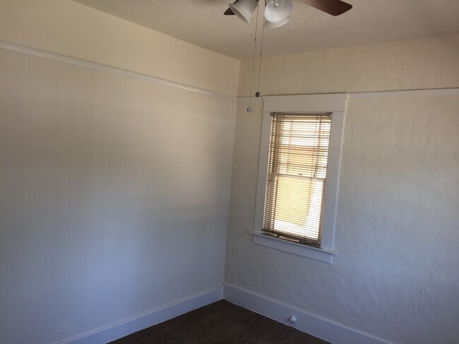Building Photo - Hillcrest/North Park 3BR/1BR (or 2Br+Offic...