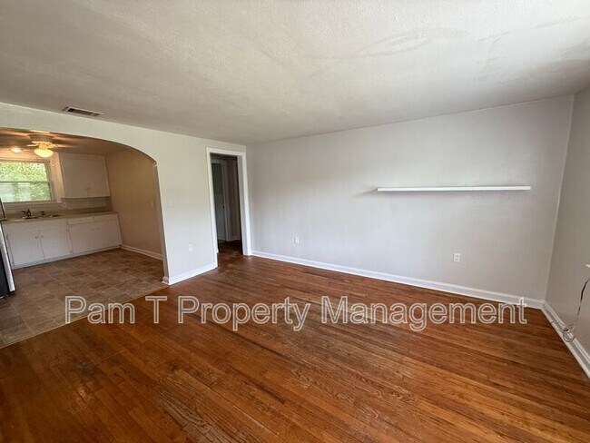 Building Photo - 75 Rommel Ave