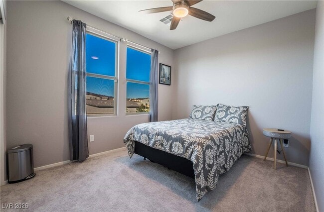 Building Photo - 1115 E Sunset Rd