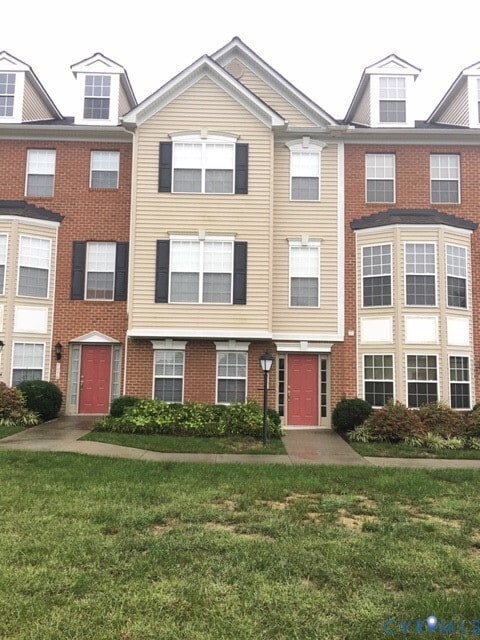 Building Photo - 7474 Pebble Lake Dr