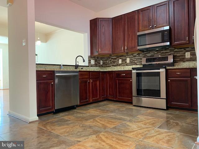 Primary Photo - 6371 Gray Sea Way
