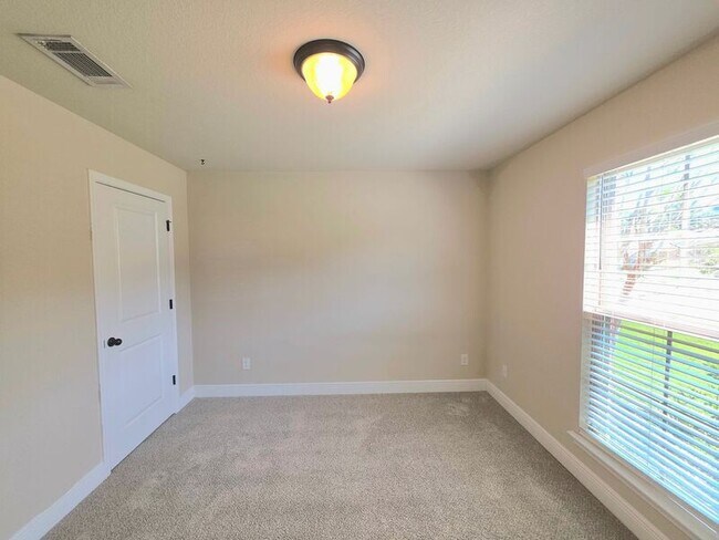 Building Photo - 6159 Winchester Cir