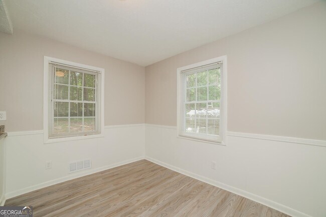 Building Photo - 436 Voyles Dr