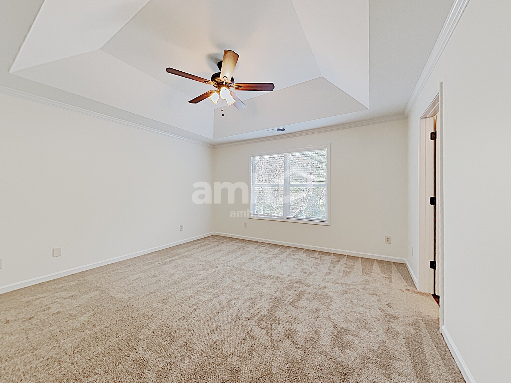 Building Photo - 406 Sheila Way