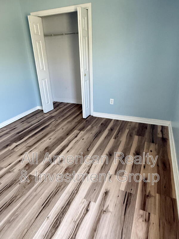 Building Photo - 968 Southern Oaks Ct